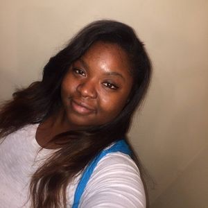 Meet your Posher, Daisha